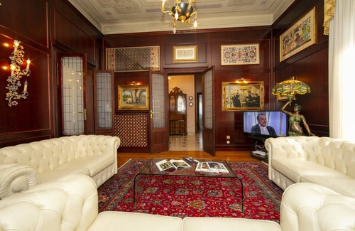 Desenzano del Garda Villa | 220 m² Villa ∙ 5 bedrooms ∙ 8 guests