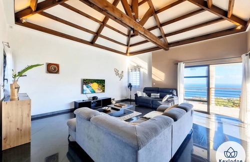 Le Portail Villa | 220 m² Villa ∙ 5 bedrooms ∙ 10 guests
