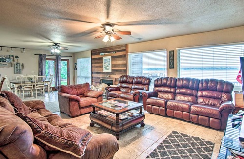 Longtown Apartment | 222 m² Apartment ∙ 2 bedrooms ∙ 8 guests