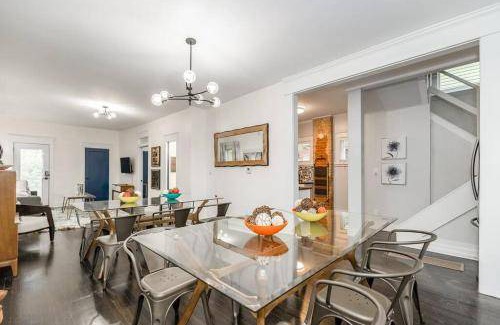 South Hyde Park House | 223 m² House ∙ 5 bedrooms ∙ 12 guests