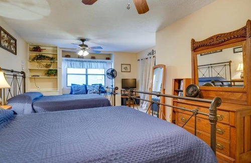 McQueeney House | 223 m² House ∙ 3 bedrooms ∙ 8 guests