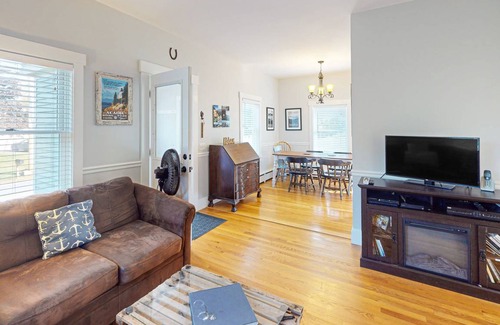 Hall Quarry House | 223 m² House ∙ 3 bedrooms ∙ 8 guests