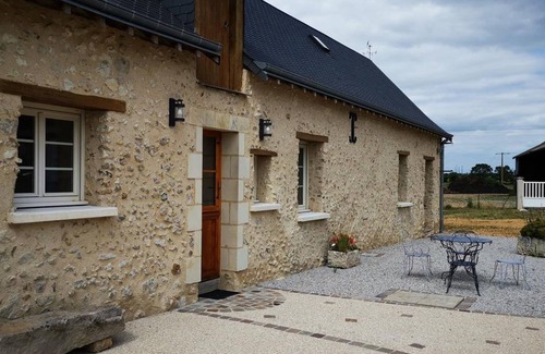 Villedieu-le-Chateau Cottage | 225 m² Cabin ∙ 4 bedrooms ∙ 10 guests