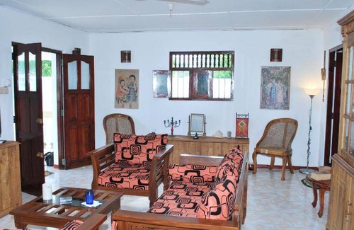 Thalaramba House | 225 m² House ∙ 2 bedrooms ∙ 4 guests