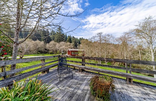 Jacoby Creek House | 225 m² House ∙ 4 bedrooms ∙ 8 guests