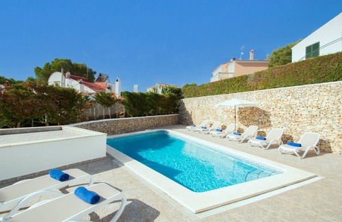 Serpentona Villa | 225 m² Villa ∙ 4 bedrooms ∙ 8 guests