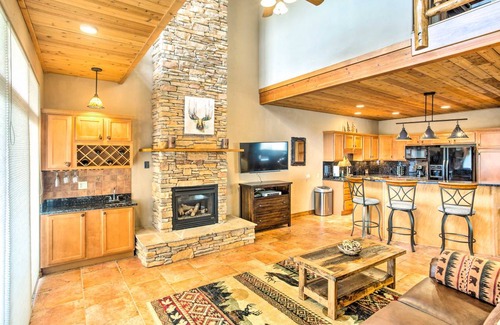 Pagosa Springs Apartment | 227 m² Apartment ∙ 3 bedrooms ∙ 8 guests