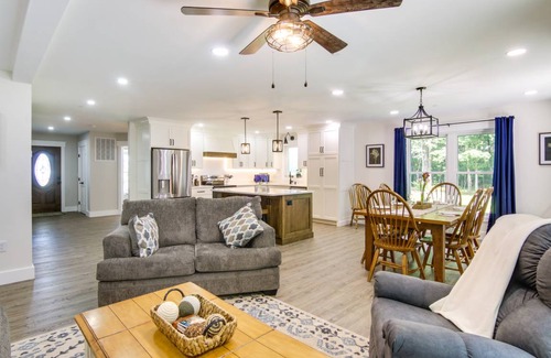 Snow Hill Cottage | 227 m² Cabin ∙ 3 bedrooms ∙ 7 guests