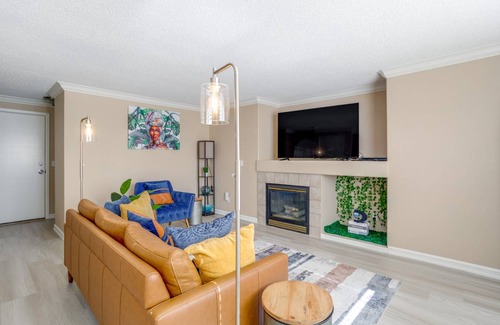 Centennial House | 227 m² House ∙ 4 bedrooms ∙ 8 guests