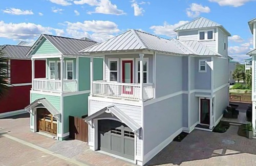 Waterside Village House | 227 m² House ∙ 4 bedrooms ∙ 12 guests