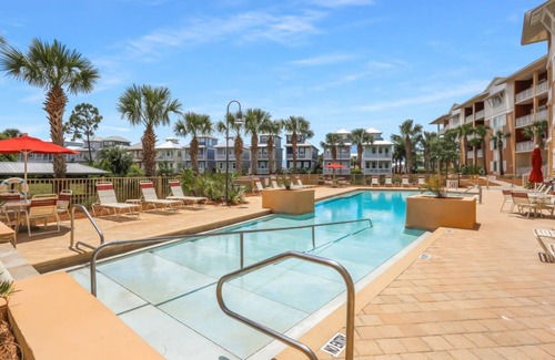 Waterside Village House | 227 m² House ∙ 4 bedrooms ∙ 12 guests