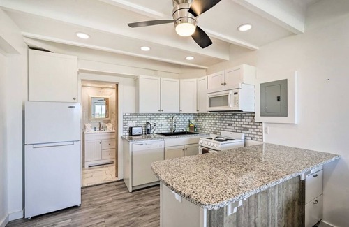 Open Sands Condo | #228 Fontainebleau