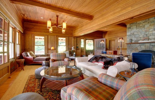 Silver Bay House | 228 m² House ∙ 5 bedrooms ∙ 12 guests