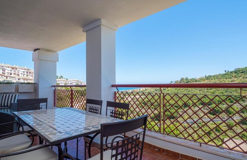 San Roque Apartment | 2289-Amazing 3 bedrooms on Alcaidesa Golf-sea view