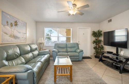 Madeira Beach House | 229 Surf Song Resort