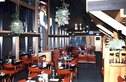 Banff Hotel | 23 m² Motel ∙ 127 guests