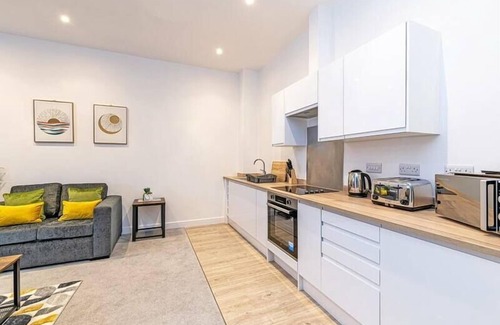 Halifax Apartment | 23 St Johns Lane Halifax