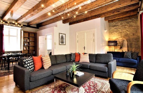 Old Town Apartment | 230 m² Apartment ∙ 5 bedrooms ∙ 15 guests