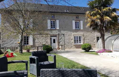 Mirandol-Bourgnounac House | 230 m² Gîte ∙ 4 bedrooms ∙ 9 guests