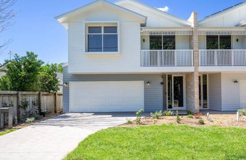 Berry House | 230 m² House ∙ 3 bedrooms ∙ 6 guests