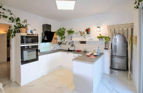 Cleon-d'Andran House | 230 m² House ∙ 5 bedrooms ∙ 10 guests