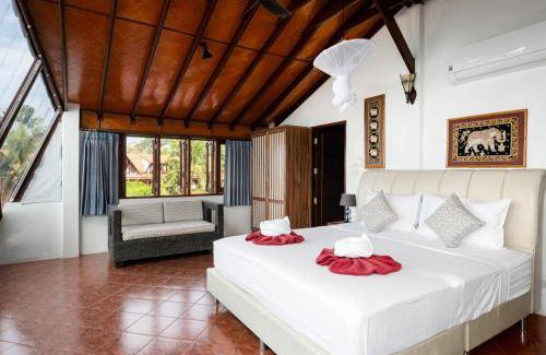Bang Po Villa | 230 m² Villa ∙ 3 bedrooms ∙ 8 guests