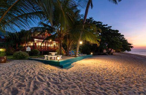 Bang Po Villa | 230 m² Villa ∙ 3 bedrooms ∙ 8 guests
