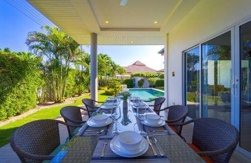 Hua Hin Villa | 230 m² Villa ∙ 4 bedrooms ∙ 10 guests