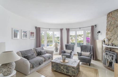 El Tesoro Villa | 230 m² Villa ∙ 4 bedrooms ∙ 8 guests