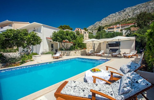 Stanici Villa | 230 m² Villa ∙ 5 bedrooms ∙ 10 guests