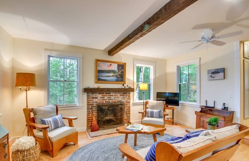 Stoneham Cottage | 232 m² Cabin ∙ 4 bedrooms ∙ 8 guests