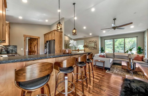 Tahoe Paradise House | 232 m² House ∙ 3 bedrooms ∙ 8 guests
