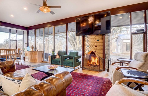 West Friendship House | 232 m² House ∙ 4 bedrooms ∙ 9 guests