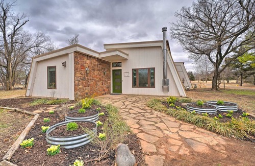 Stillwater House | 232 m² House ∙ 2 bedrooms ∙ 7 guests