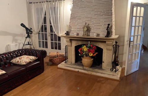 Dournazac House | 232 m² House ∙ 3 bedrooms ∙ 8 guests