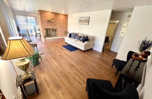 Shively House | 232 m² House ∙ 3 bedrooms ∙ 6 guests
