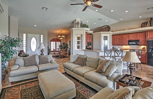 Desert Hills House | 232 m² House ∙ 3 bedrooms ∙ 6 guests