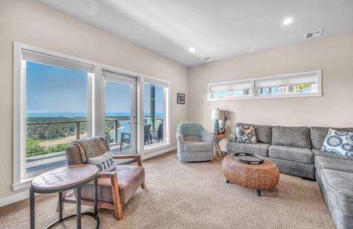 Pacific City House | 232 m² House ∙ 3 bedrooms ∙ 8 guests