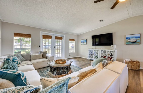 Doctors Inlet House | 232 m² House ∙ 3 bedrooms ∙ 6 guests