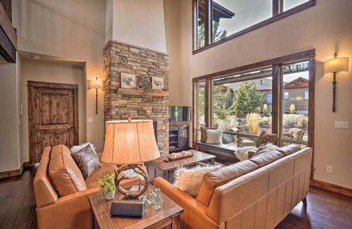 Redmond House | 232 m² House ∙ 4 bedrooms ∙ 10 guests