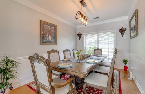 Roswell House | 232 m² House ∙ 4 bedrooms ∙ 11 guests