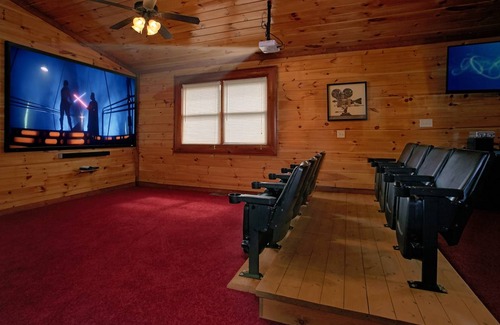 Cosby House | 232 m² House ∙ 4 bedrooms ∙ 20 guests