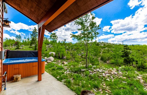 Bear Crossing House | 232 m² House ∙ 4 bedrooms ∙ 12 guests