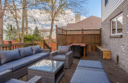 Loveland House | 232 m² House ∙ 5 bedrooms ∙ 10 guests