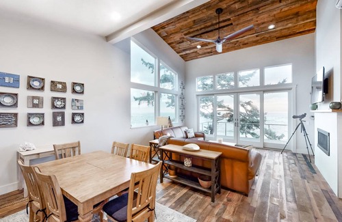 Depoe Bay House | 232 m² Maisonette ∙ 2 bedrooms ∙ 6 guests
