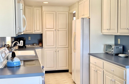 Rye House | 2330 Ocean Blvd.
