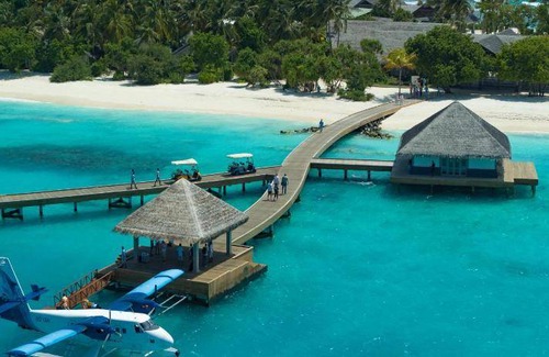 Maamigili Island Resort | 234 m² Resort ∙ 2 bedrooms ∙ 20 guests
