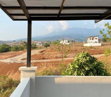 Metro Luzon Urban Beltway Villa | 235 m² Villa ∙ 2 bedrooms ∙ 10 guests