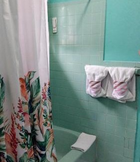 IronShore Estates House | 237 Bratton Avenue
