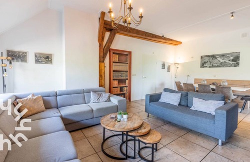 Halle House | 237 m² House ∙ 7 bedrooms ∙ 15 guests